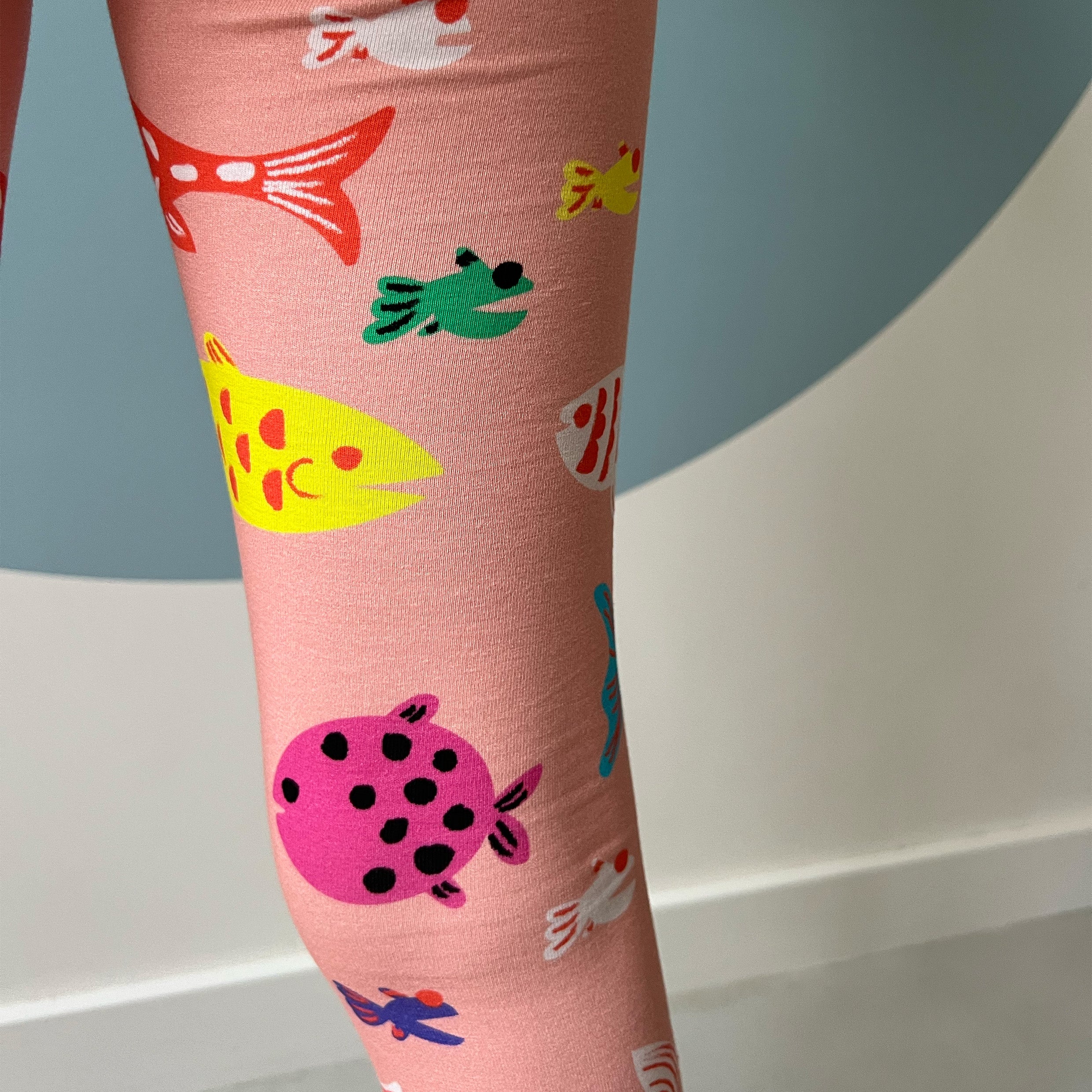 Legginsy dziecięce crazy fish